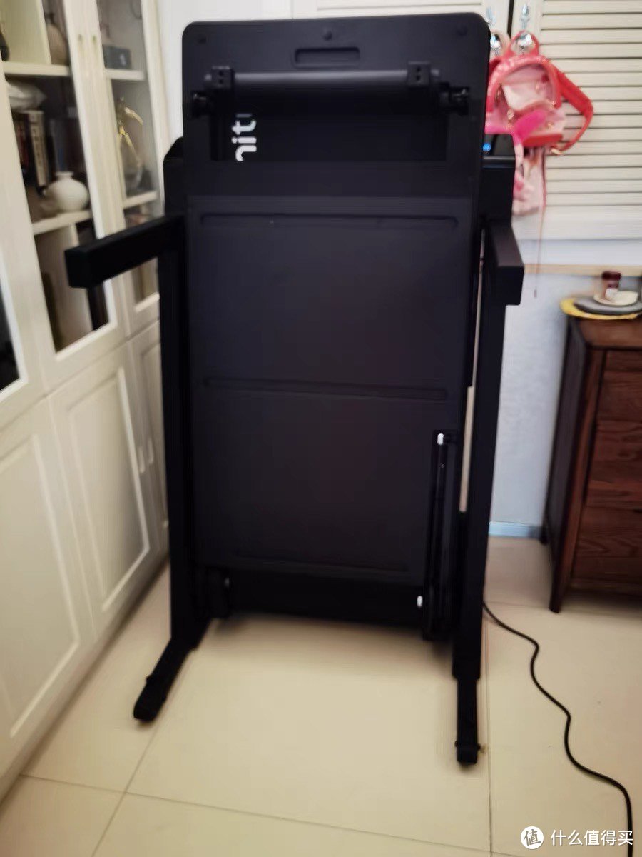 赤兔Pro跑步机，家庭健身新选择